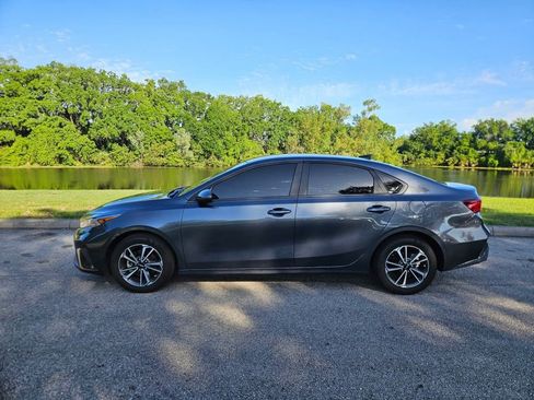 Used 2024 Kia Forte LXS image 2