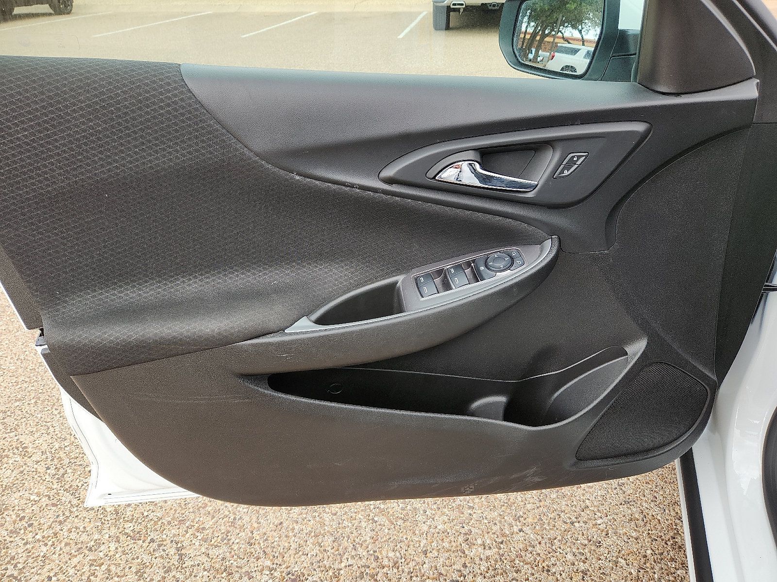 Used 2024 Chevrolet Malibu LT FWD image 14