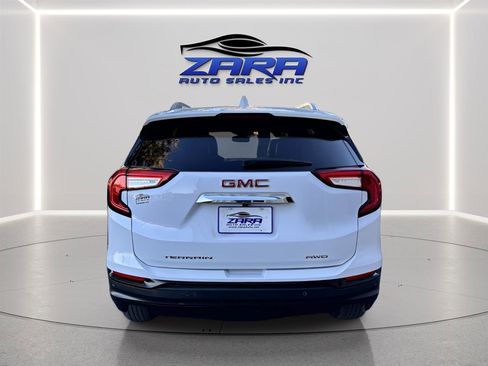 Used 2022 GMC Terrain SLT image 5