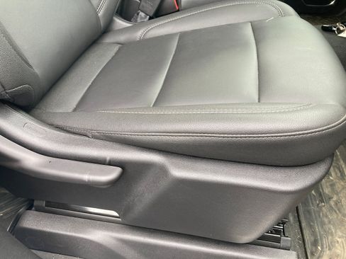 Used 2026 Chevrolet Silverado 3500 LT AWD/4WD image 14