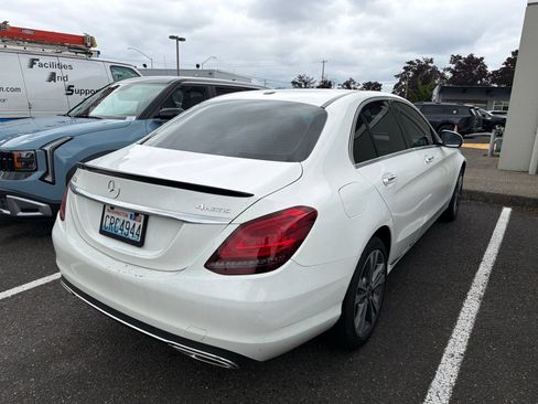 Used 2021 Mercedes-Benz C 300 4MATIC Sedan image 3