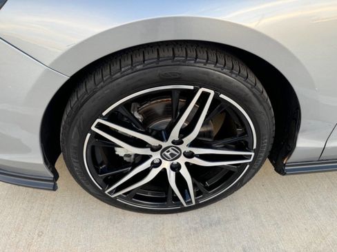 Used 2024 Honda Accord Sport image 13
