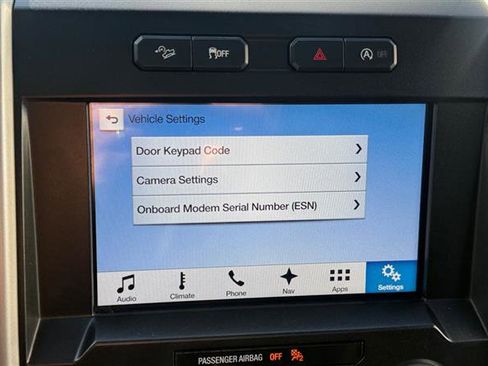 Used 2018 Ford F150 Lariat w/ Equipment Group 502A Luxury AWD/4WD image 30