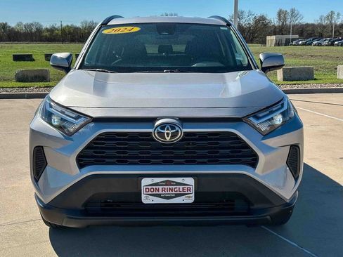 Used 2024 Toyota RAV4 XLE image 8