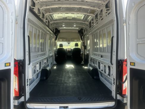 Used 2023 Ford Transit 350 148 High Roof Extended RWD image 20