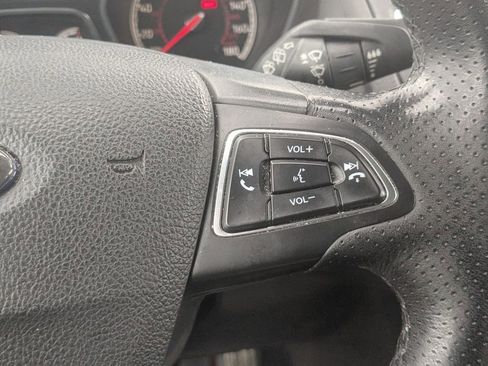 Used 2017 Ford Focus ST image 16