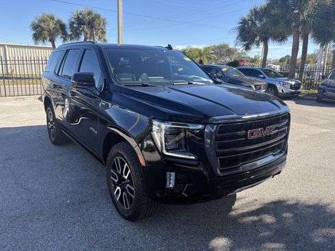 Used 2023 GMC Yukon AT4 w/ Technology Package image 1