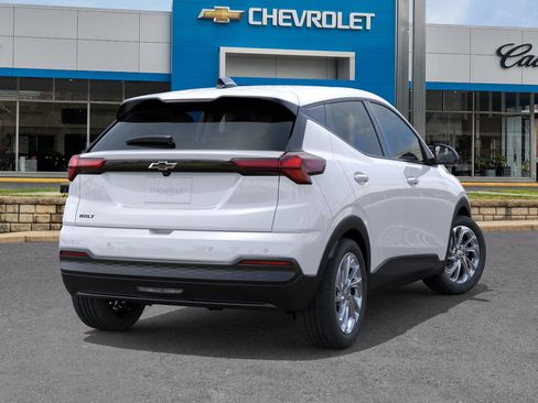 New 2027 Chevrolet Bolt LT w/ Comfort Package FWD image 29