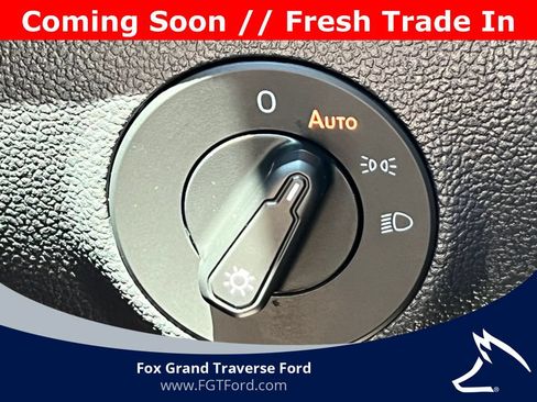 Used 2023 Volkswagen Taos SEL AWD/4WD image 17