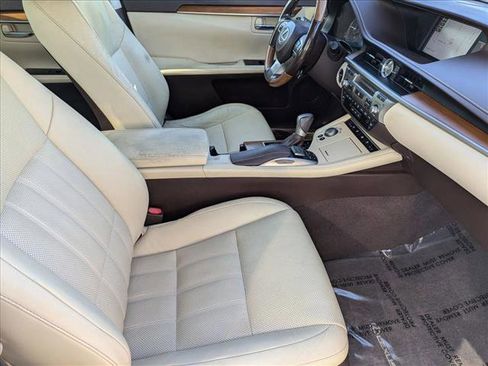 Used 2017 Lexus ES 300h ES 300h image 20