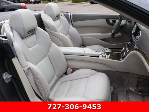 Used 2014 Mercedes-Benz SL 550 image 21