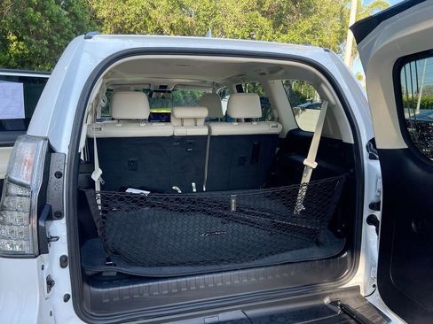 Certified 2023 Lexus GX 460 Luxury w/ Accessory Package AWD/4WD image 23