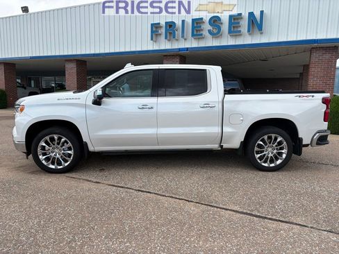 Used 2024 Chevrolet Silverado 1500 LTZ w/ LTZ Premium Package AWD/4WD image 2