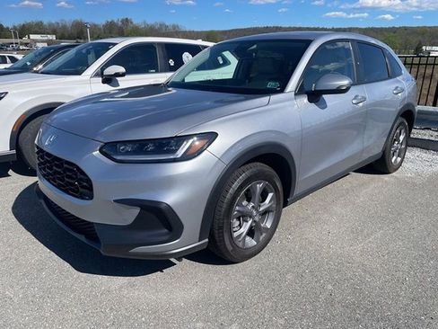 Certified 2026 Honda HR-V LX image 3