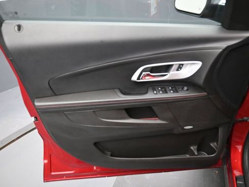 Used 2013 Chevrolet Equinox LTZ image 11