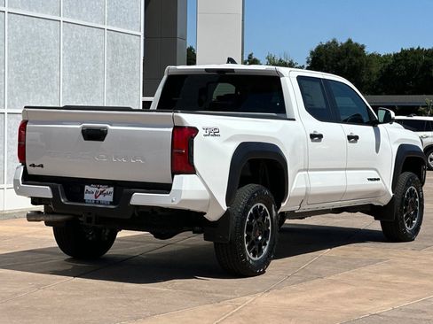 New 2026 Toyota Tacoma TRD Off-Road AWD/4WD image 4