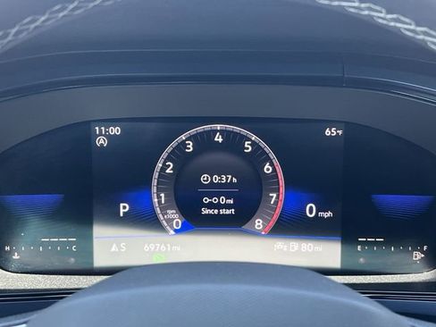 Used 2022 Volkswagen Taos SE FWD image 26