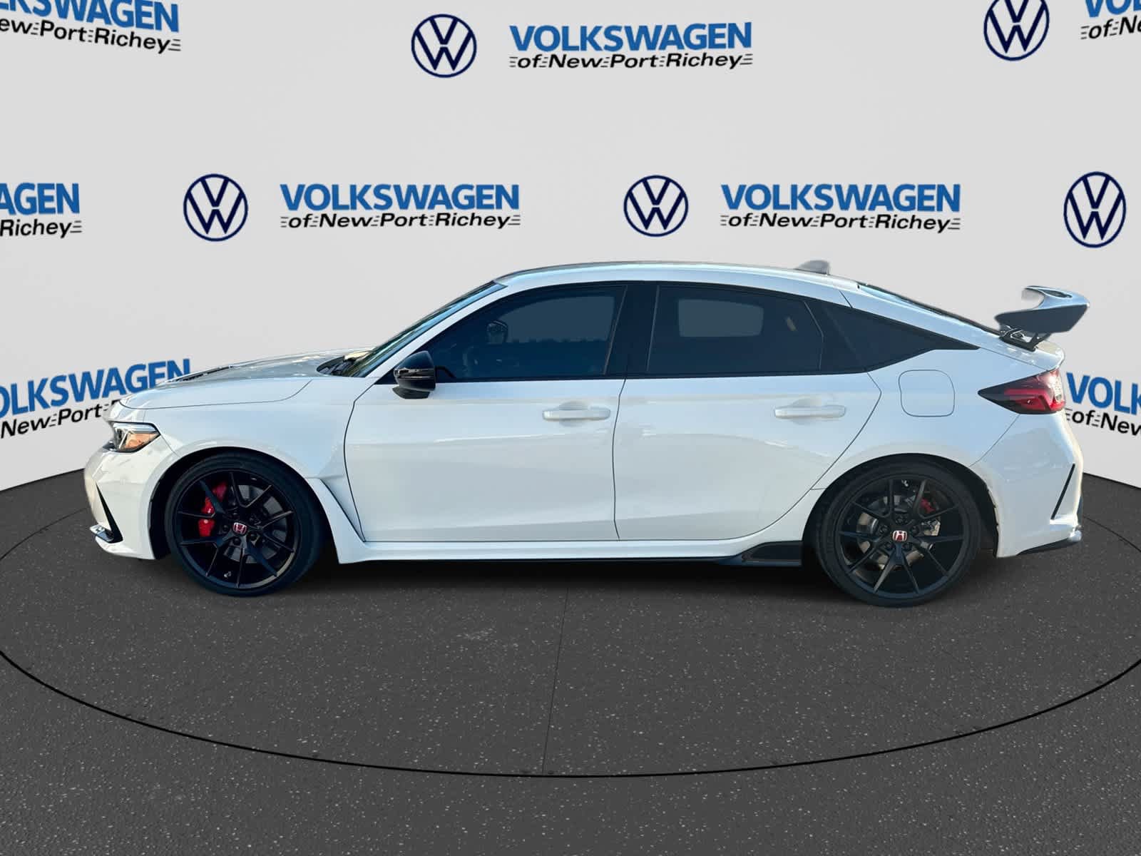 Used 2024 Honda Civic Type R image 11