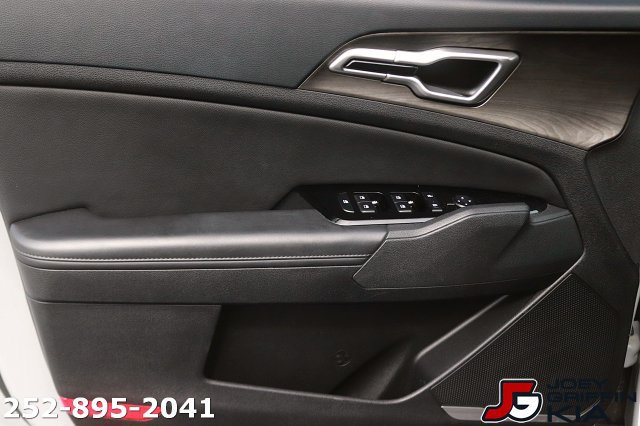 Certified 2024 Kia Sportage X-Line w/ X-Line Premium Package AWD/4WD image 12
