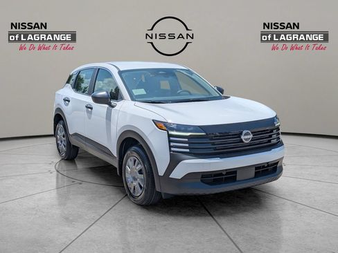 New 2026 Nissan Kicks S FWD image 3