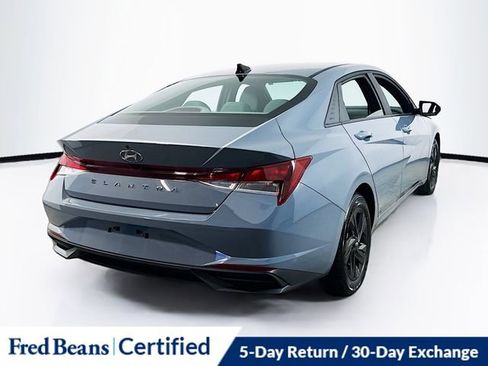 Used 2023 Hyundai Elantra SEL image 9