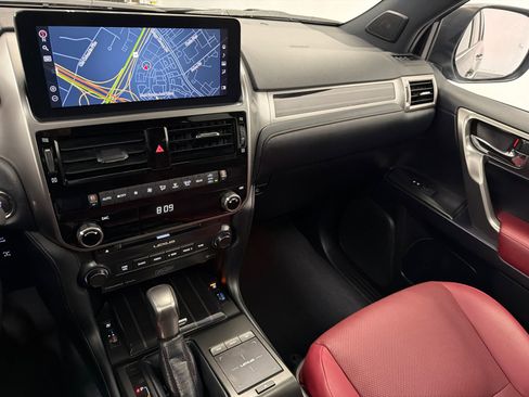 Used 2023 Lexus GX 460 Premium w/ Premium Plus Package AWD/4WD image 28