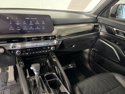 Certified 2024 Kia Telluride SX X-Line AWD/4WD image 4