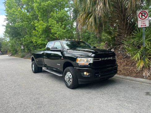 Used 2021 RAM 3500 Big Horn w/ Level B Equipment Group AWD/4WD image 5