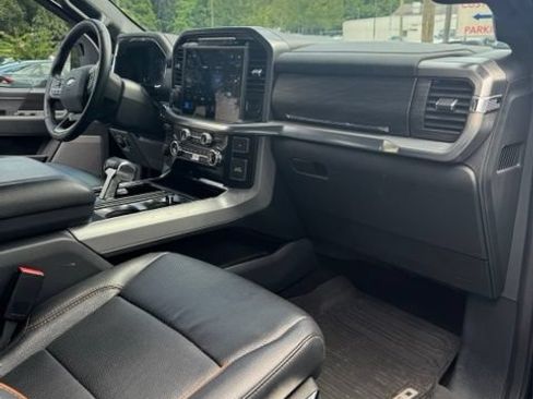 Used 2024 Ford F150 Lariat w/ FX4 Off-Road Package AWD/4WD image 16