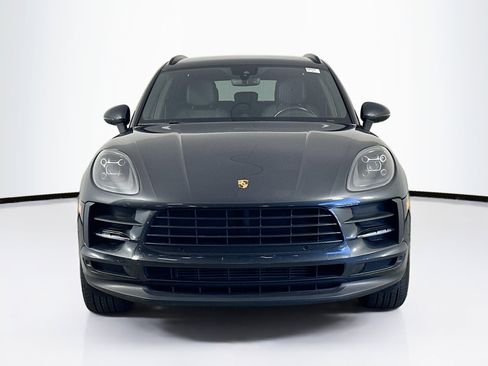 Used 2021 Porsche Macan image 2