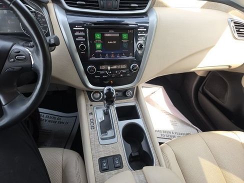 Used 2020 Nissan Murano SL w/ Moonroof Package AWD/4WD image 15