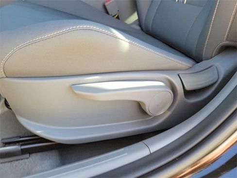 New 2025 Hyundai Elantra Sport image 15