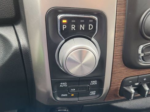 Used 2018 RAM 1500 Laramie w/ Cold Weather Group image 20