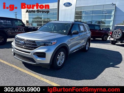 Used 2022 Ford Explorer XLT w/ Class IV Trailer Tow Package RWD image 3