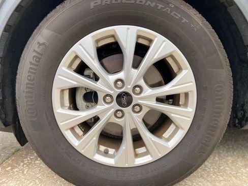 Used 2023 Ford Escape Active w/ Tech Pack #2 FWD image 9