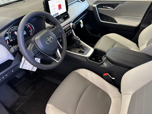 New 2025 Toyota RAV4 XLE Premium image 9