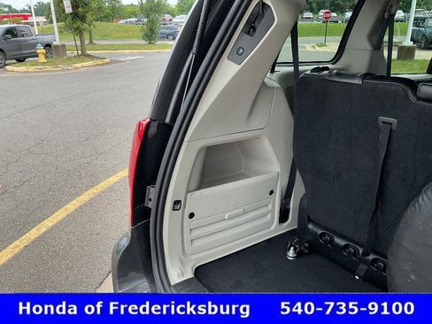 Used 2017 Dodge Grand Caravan SXT FWD image 20