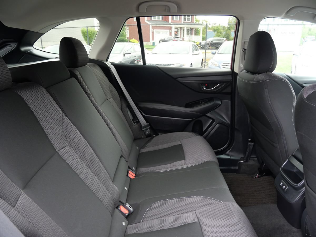 Used 2021 Subaru Outback Premium AWD/4WD image 27