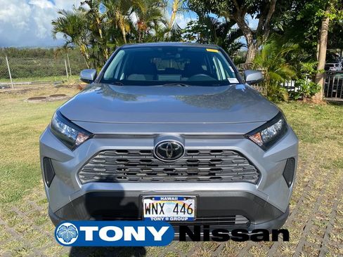 Used 2022 Toyota RAV4 LE FWD image 20