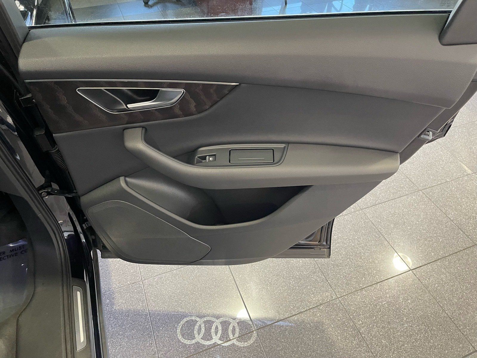 Used 2021 Audi Q7 3.0T Premium AWD/4WD image 47