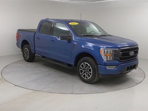 Certified 2022 Ford F150 XLT w/ Equipment Group 302A High image 11