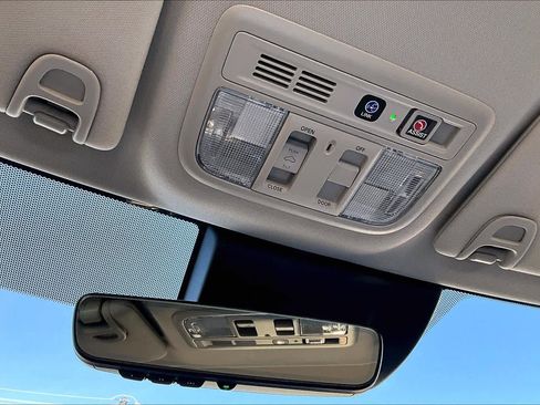 Used 2022 Honda Insight Touring image 33