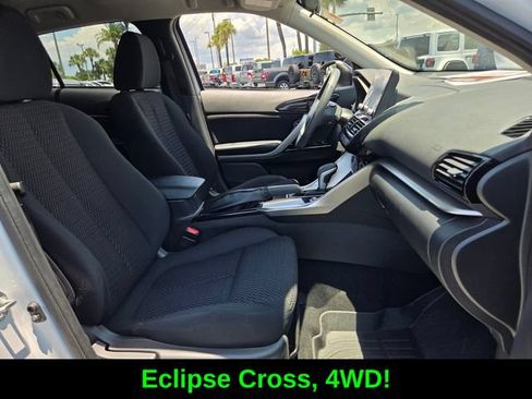 Used 2023 Mitsubishi Eclipse Cross LE AWD/4WD image 17