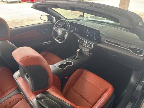 Certified 2025 Ford Mustang GT Premium image 24