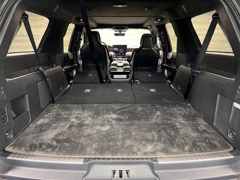 Used 2023 Lincoln Navigator L Black Label image 17