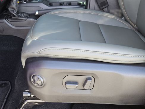 New 2026 Jeep Gladiator Mojave AWD/4WD image 25