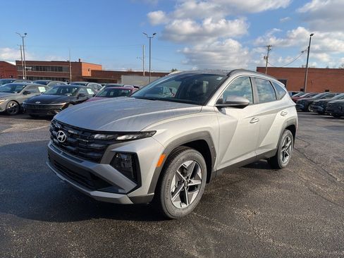 New 2026 Hyundai Tucson SEL image 3