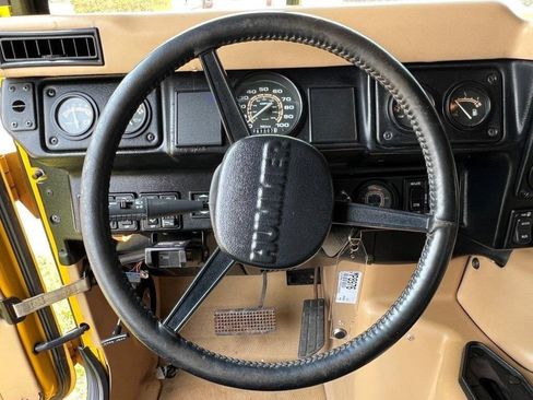 Used 1999 HUMMER H1 Open Top image 20