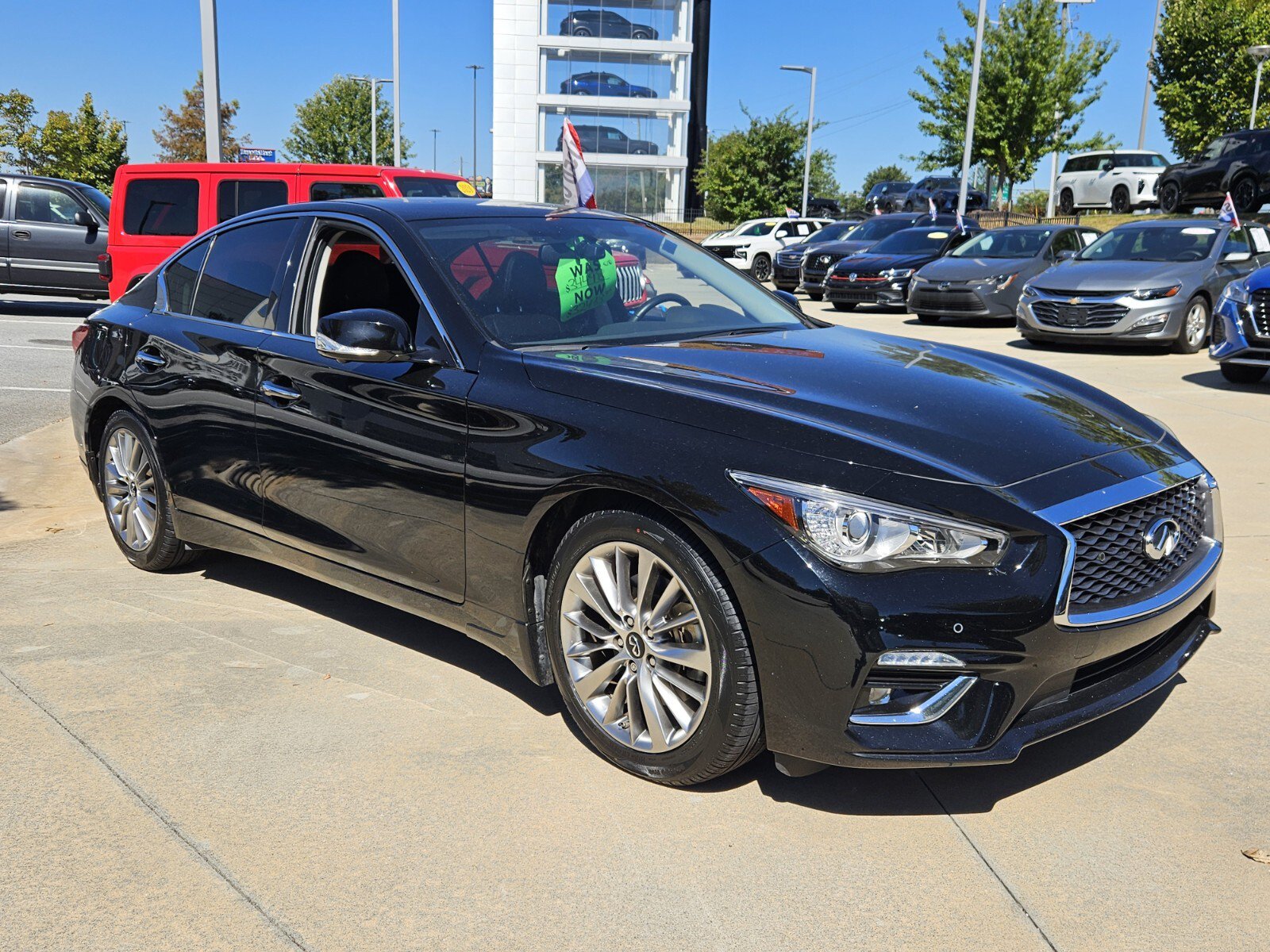 Used 2023 INFINITI Q50 Luxe w/ Cargo Package RWD image 4