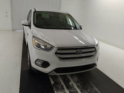 Used 2019 Ford Escape SE AWD/4WD image 14